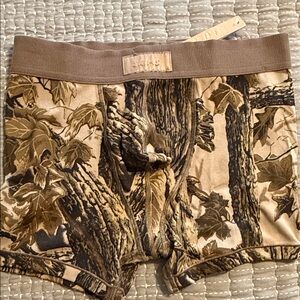 SKIMS Camouflage Men's Boxer Briefs - Brown and Tan